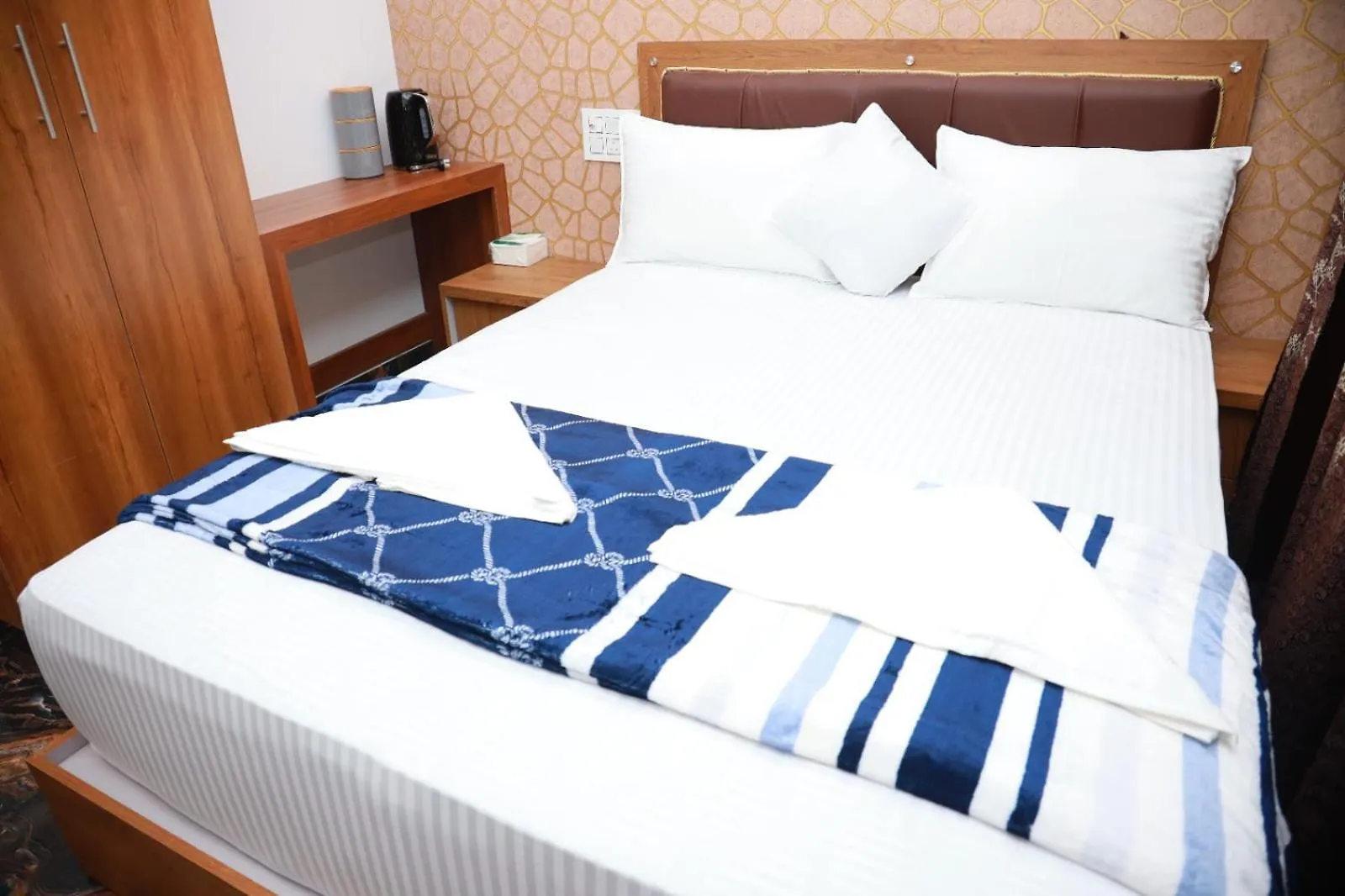 Frost Cove Resort イドゥッキ 0*,  インド