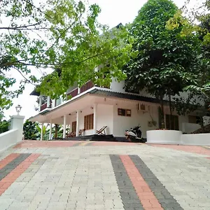  Farm stay Nutmeg Valley