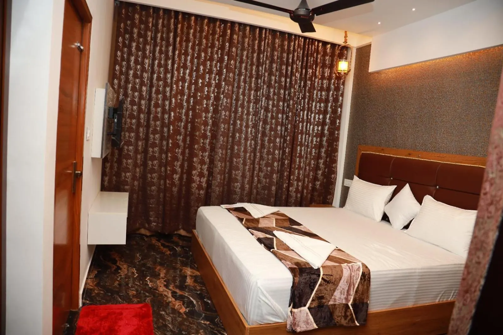 Frost Cove Resort Idukki Hotel